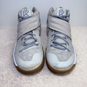 Nike Kyrie 2 Summer Pack Light Bone 819583-001 Mens Size 8.5 Rare Air Irving